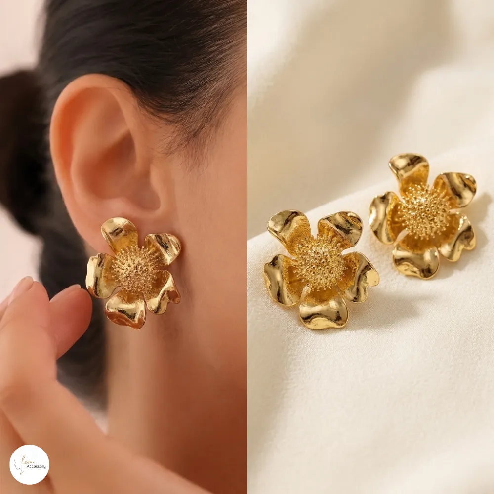 Dokulu altın renkli çiçek küpe - Lem Accessory