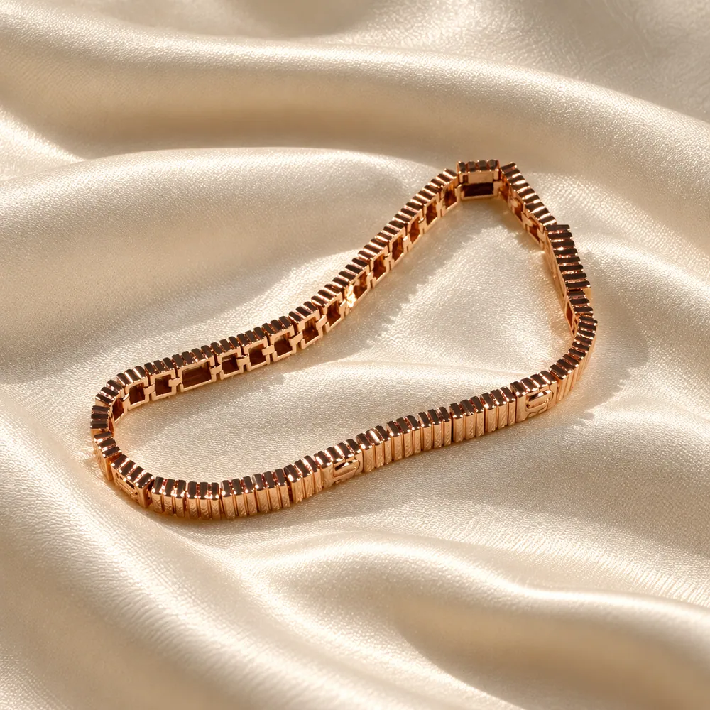 Rose Gold Çizgili Plaka Bileklik